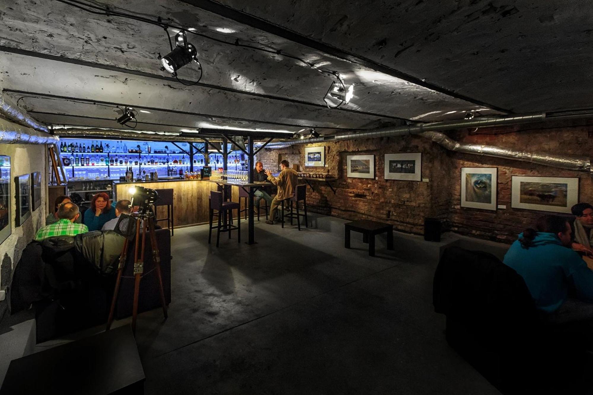 Stare Kino Cinema Residence Лодзь Экстерьер фото
