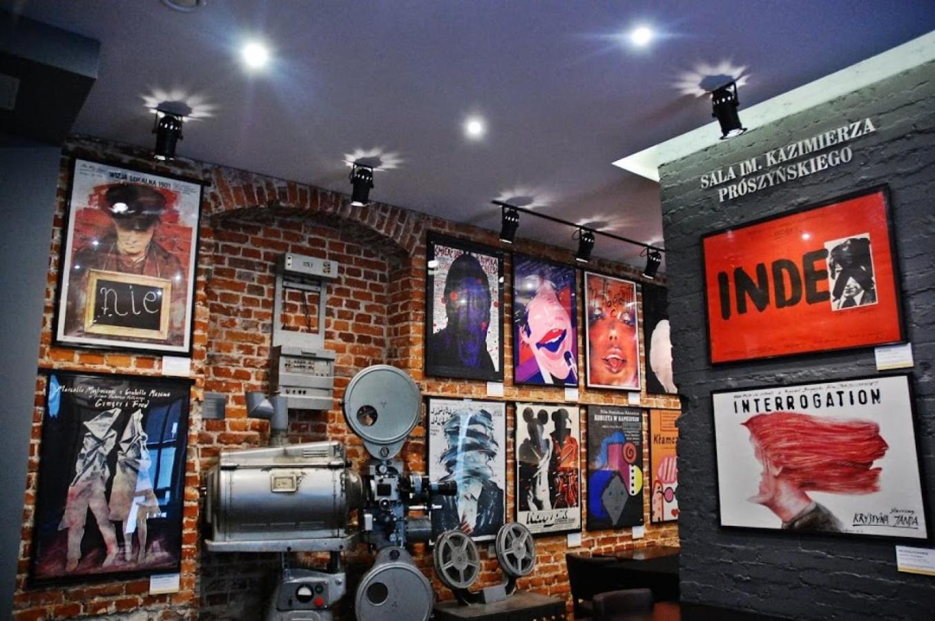 Stare Kino Cinema Residence Лодзь Экстерьер фото