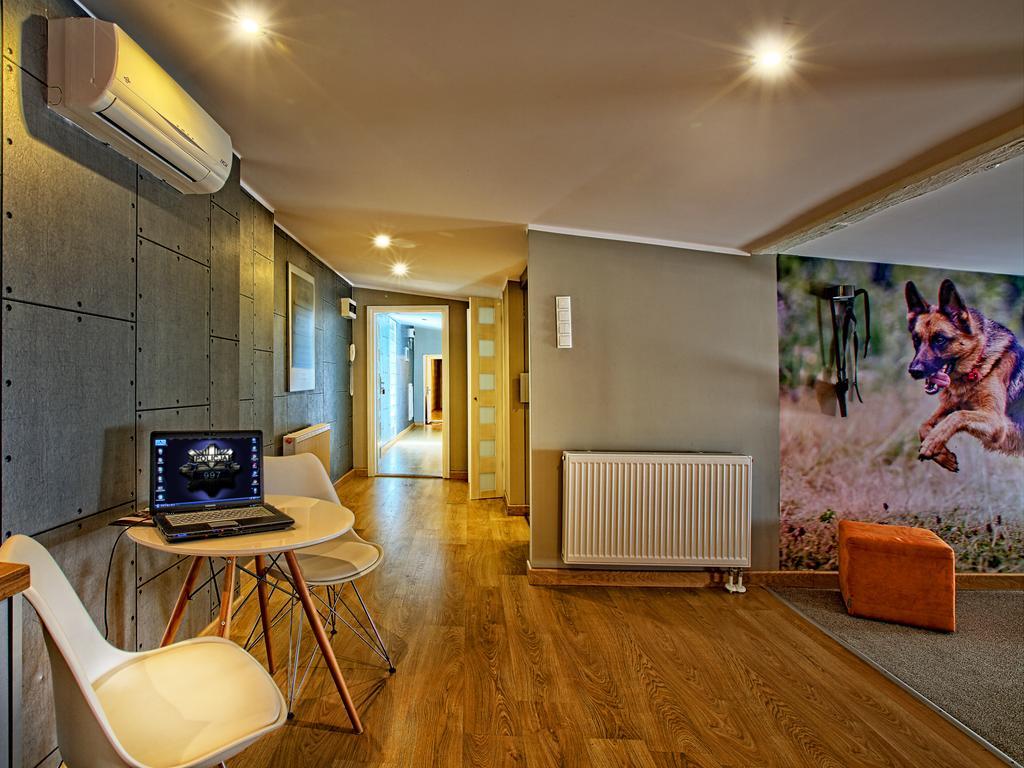 Stare Kino Cinema Residence Лодзь Номер фото