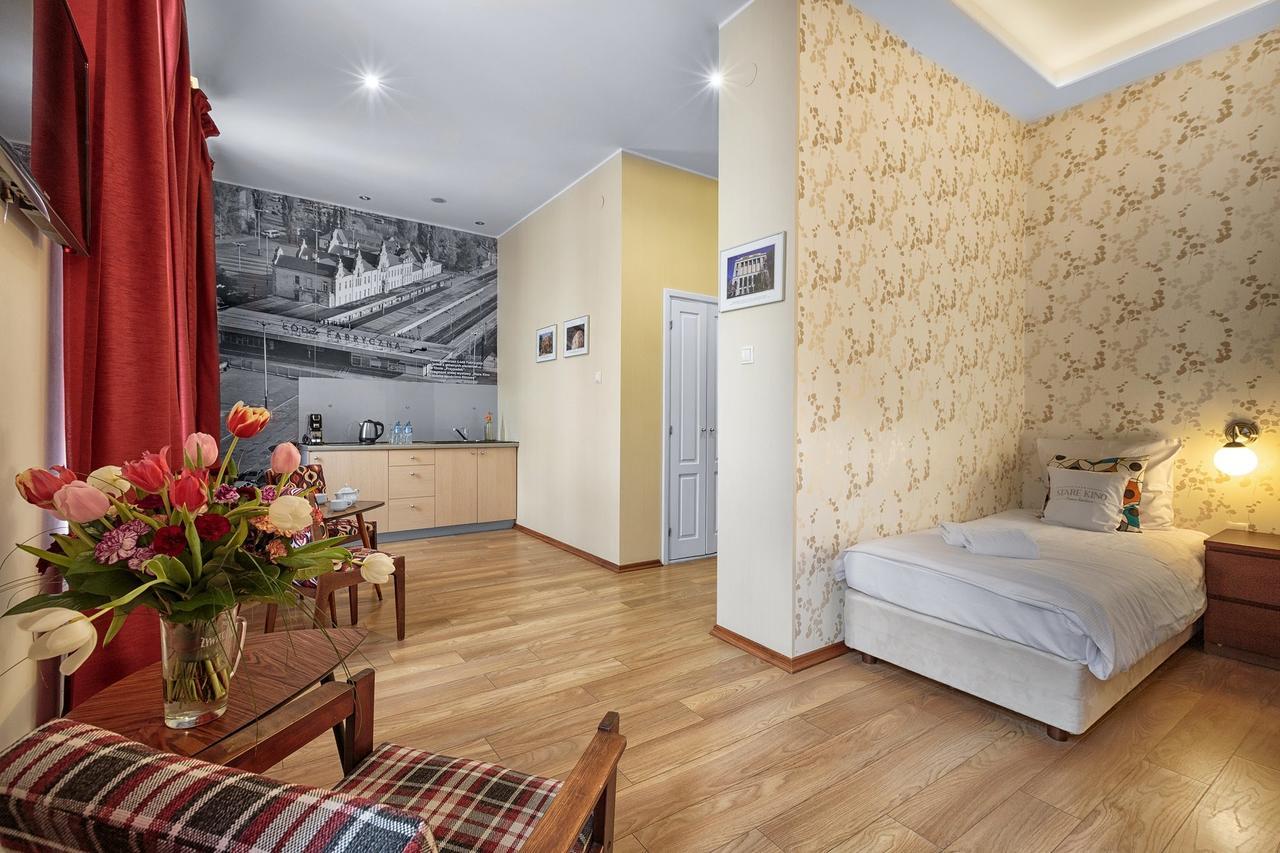 Stare Kino Cinema Residence Лодзь Экстерьер фото